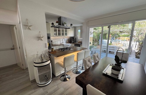 Masnou House | HOUSE IN MASNOU NEXT TO BEACH AND TRAIN