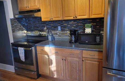 Winnipeg House | House in Osborne, prime location!