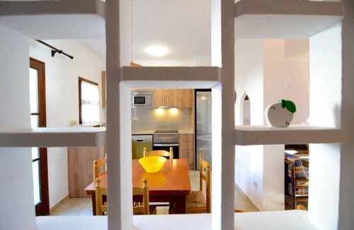 Pals Apartment | House in Pals near Beach & Golf Course