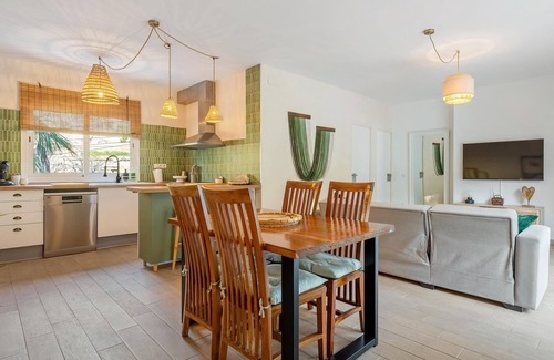 Olivella Villa | House in Parc del Garraf with BBQ 15min Sitges