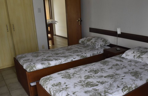 Buri Satuba House | HOUSE IN PRAIA DOS LAGOS (INTERLAGOS) - 4 SUITES - FOOT IN THE SAND