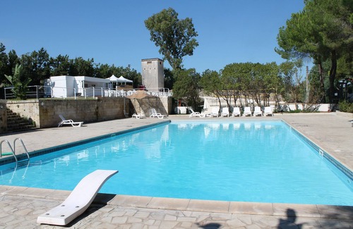 Costa Saracena-Castelluccio Apartment | House in residence with pool