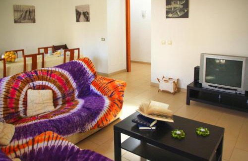 S'illot House | House in S'Illot near Sandy Beach