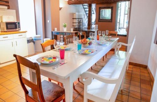 Aubel House | House in Sint Jansrade with Pool, cleaning included