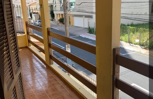 Centro House | House in the center of Baln. Camboriú, near the beach