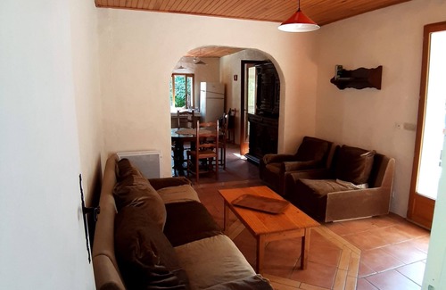 Thoiras House | House in the Cévennes for 4 people.