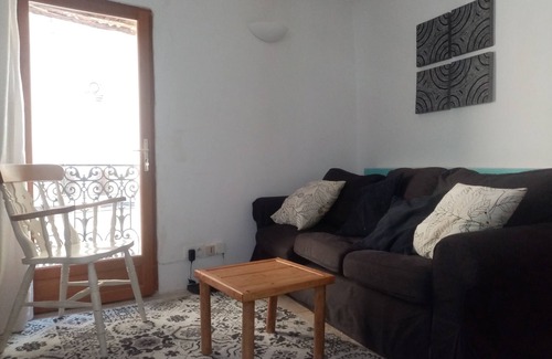Le Bar-sur-Loup House | House in the heart of a peaceful village.