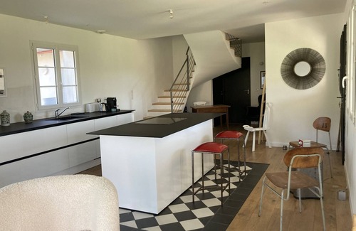 Ahetze House | House in the Meadow Guethary