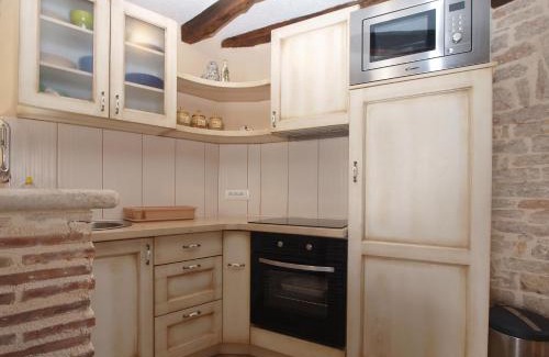 Katun Lindarski House | House Jasici 2014