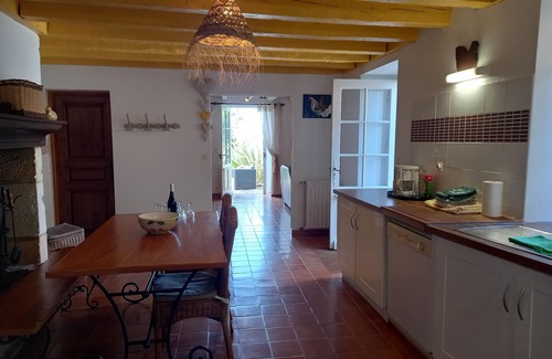 Sauveterre-la-Lemance House | House La Vallée 6 persons with swimming pool 3* France