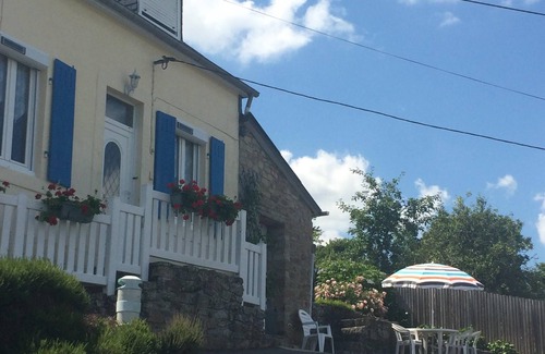 Chateaulin House | House labeled 'Clévacances' with free wifi