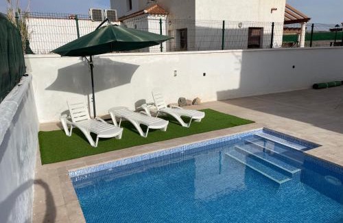 Cuevas Del Almanzora Ski Chalet | House Lago Azul