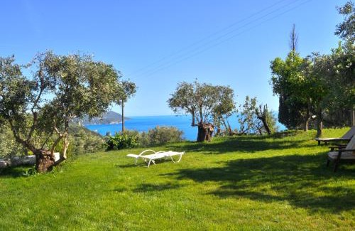 Pelekas Apartment | House Lemoni, Apartment A with Terrace and balcony - Pelekas, Corfu