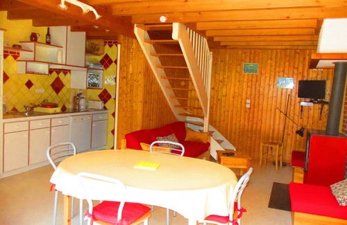 Laruns Cottage | House located in Laruns in the small hamlet of Goust