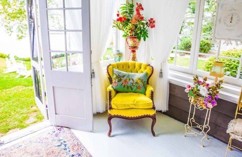 Hamilton House | house Lux & Commodious in Hamilton