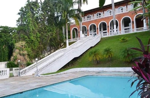 Prainha House | house mansion prainha (martim de sá) 6 dor. pool hall games foot in the sand 20 met