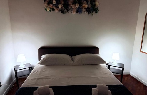 Montecalvario Apartment | House Montesanto 21