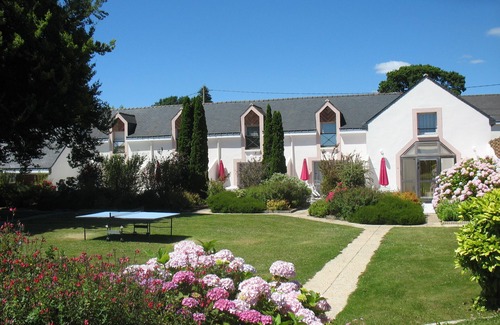 Clohars-Carnoet House | House N° 1- Tt Cft, 3*. Free WiFi. Private terrace, Swimming pool 28°, Tennis