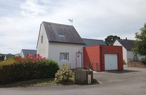 Clohars-Carnoet House | House near beaches and hiking trails