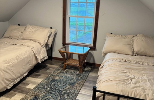 Orchard Park House | House near Buffalo Bills stadium in Orchard Park