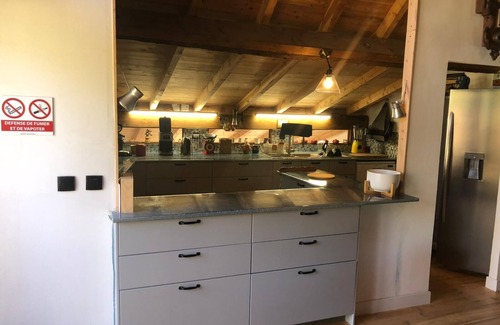 Saint-Vincent-les-Forts Other | House near lake and ski resort 5 bedrooms, 5 bathrooms