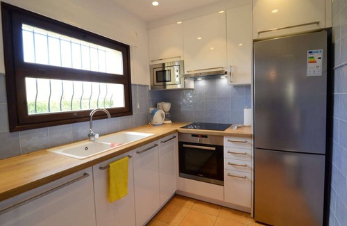 Pals Apartment | House near Platja de Pals Beach and Golf