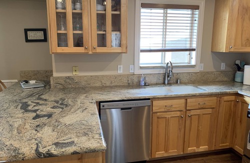 Cedar City House | House near SUU and Shakespeare festival, Bryce Canyon & Zions National Parks