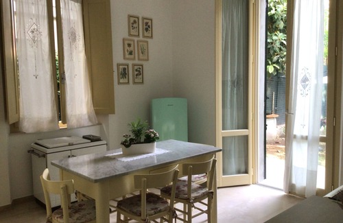 Grottammare Apartment | House near the sea with garden