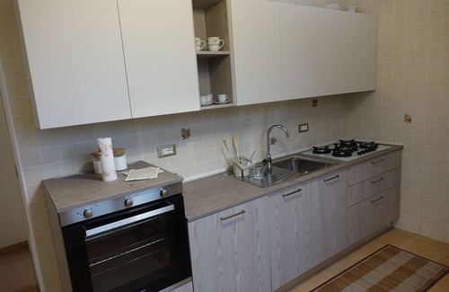 Francavilla al Mare House | House Oak whole detached house in the hills, less than 1.8km from the sea and country