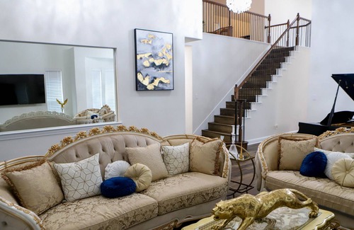 Wylie House | House Of Elegance Minutes from Downtown Dallas