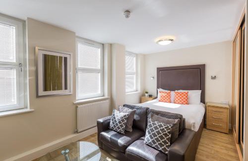 Camberley Apartment | House of Fisher - Central House