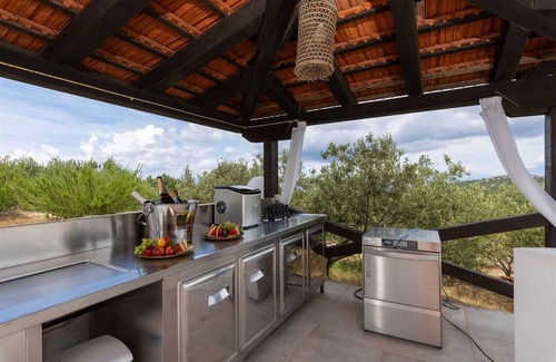 Gdinj Villa | House of Freedom by aneo travel