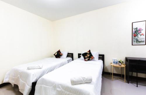 Khlong San Apartment | House of Happiness