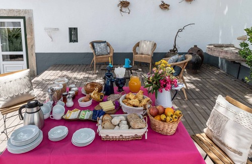 Bucelas House | House of Our Lady of Patience, Country House