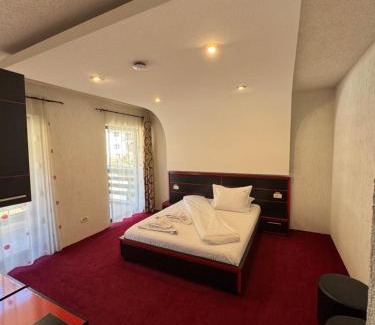 Moeciu de Sus Hotel | House Of River