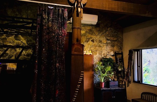 Ruifang House | House of Stone (Mountain Holiday House)