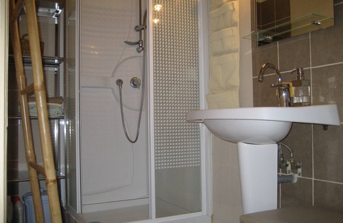 Bourg-de-Peage Apartment | HOUSE OF THE CITY CENTER
