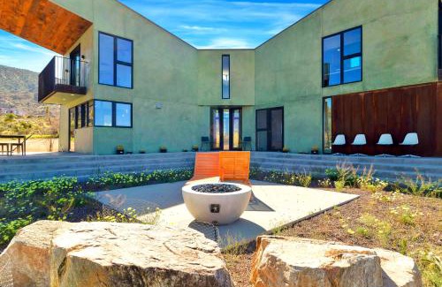 Joshua Tree Highlands House | House of the Moon