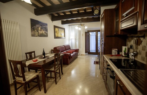 Narni Scalo House | House of the Olive Grove (Narni Sotterranea with free parking)