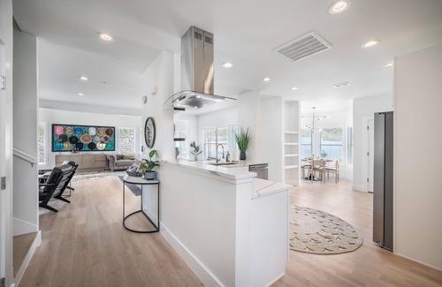 Austin House | House of Views l Pool & Spa l Billiards