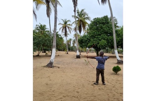 Comoe Apartment | House on 2 hectares of land bordering the Canal 5 minutes from the sea