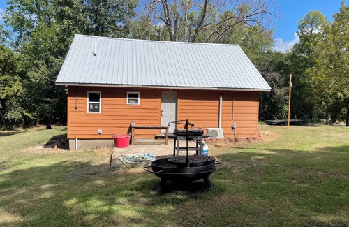 Tia Juana House | House on 80 acres that connect into the off road park! Extra cabins available.