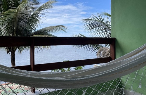 Ponta Do Partido House | House on Barra Island