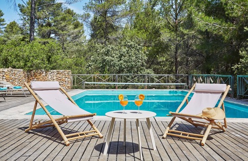 Saint-Marc-Jaumegarde House | House on property with swimming pool and tennis court near Aix-en-Provence