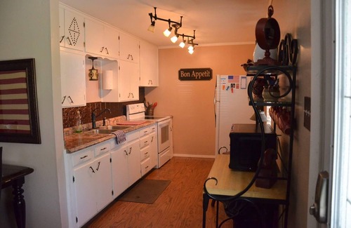 San Angelo House | House On Lake Nasworthy, San Angelo - Wifi