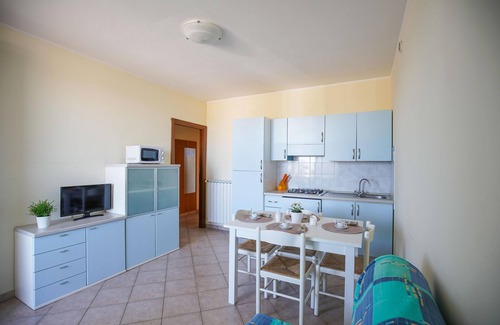 Lido degli Estensi Villa | House on the sea with patio with barbecue and private garden and parking space