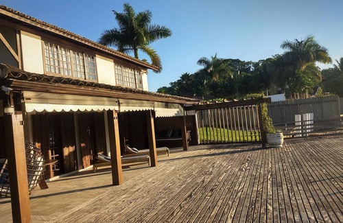 Bracui House | House on the Bracuhy channel in a condominium with total security