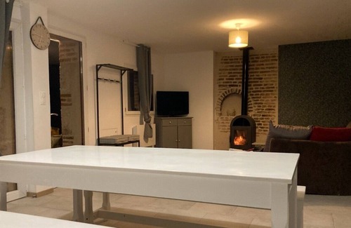 Crouy-sur-Cosson House | House on the edge of the woods
