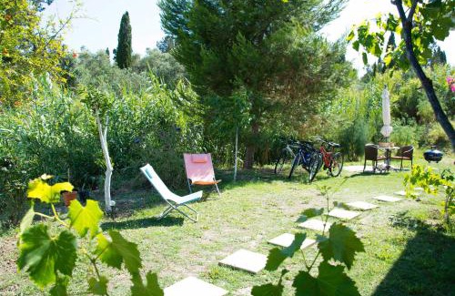 Molos House | House on the Hill