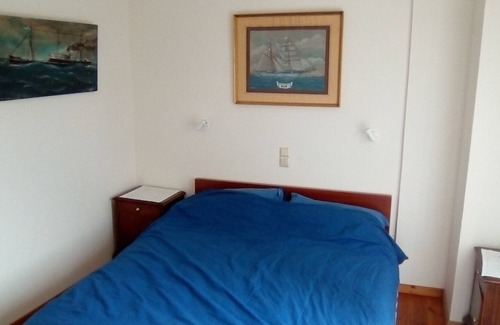 Galaxidi Apartment | House on the Square